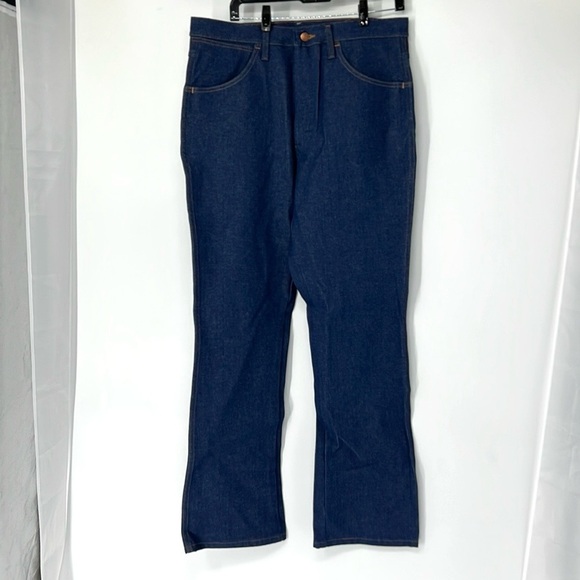 Wrangler Other - Wrangler NWT cowboy cut regular fit jeans 34X34